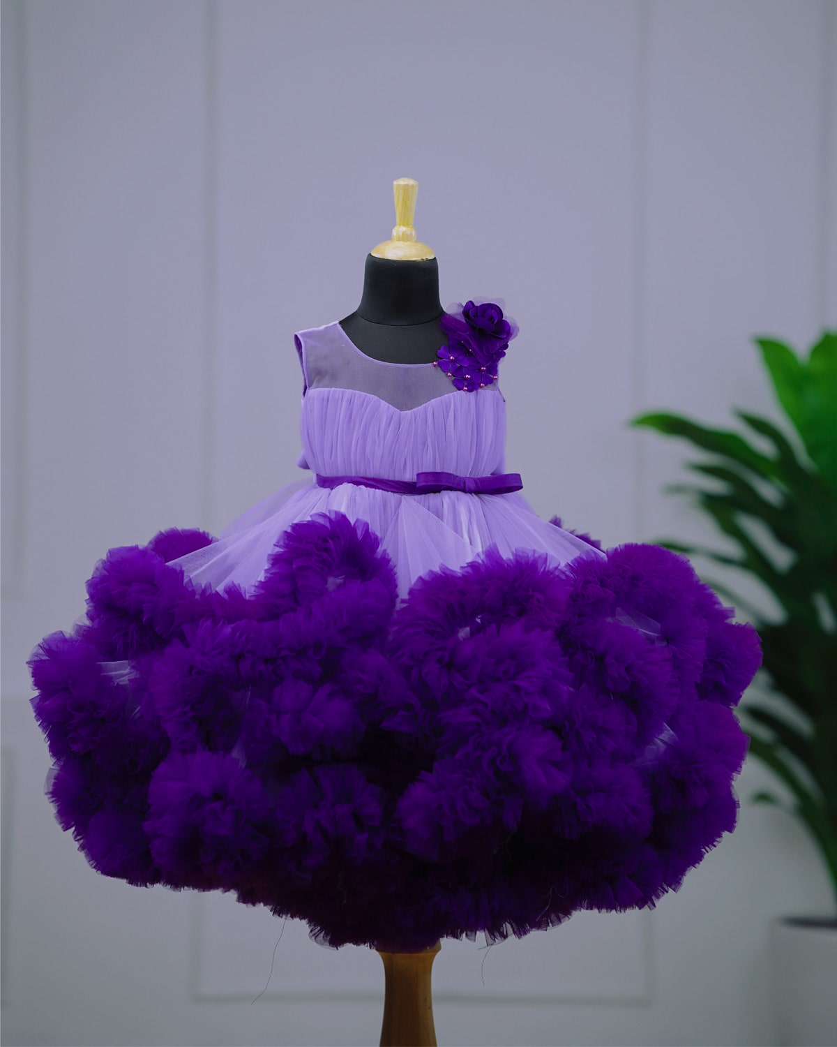 KIDS A-LINE FRILL DRESS 12-14 PARTY IN THE PALACE main image 1