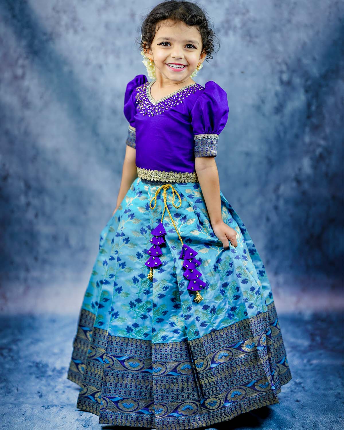 Kids pattu pavadai online best sale