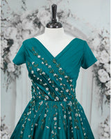 Satin Short-Sleeve Leaf & Flower Embroidered Full-Length Gown - Emerald Green (New)
