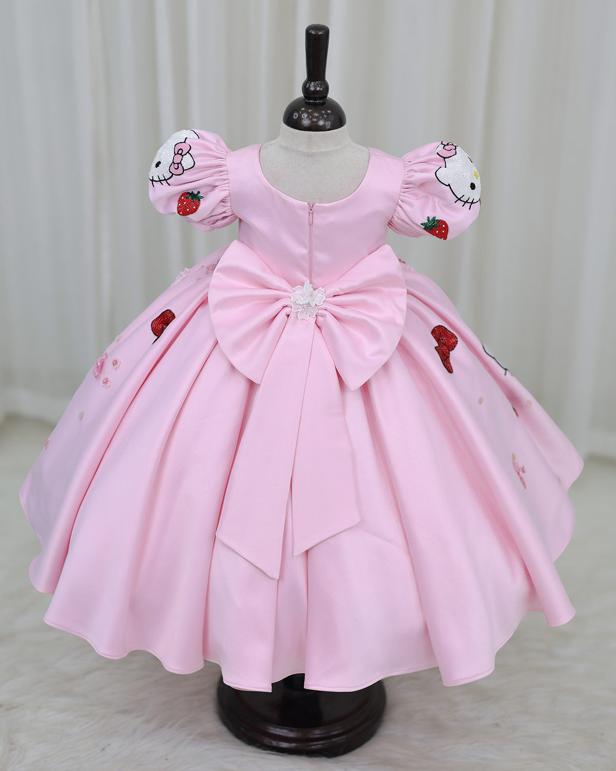 Satin Puff-Sleeve Sequin Character-Themed Hello Kitty Full-Length Gown –  www.liandli.in