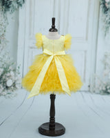 Satin Sleeveless Frill Winnie-the-Pooh themed Knee-Length Gown - Macaron Yellow(New)