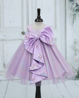 Galaxy Bonding Sleeveless Pearl-Detailed Bow Fit and Flare Knee Length Gown for Baby Girls in Dusty Lavender (New)