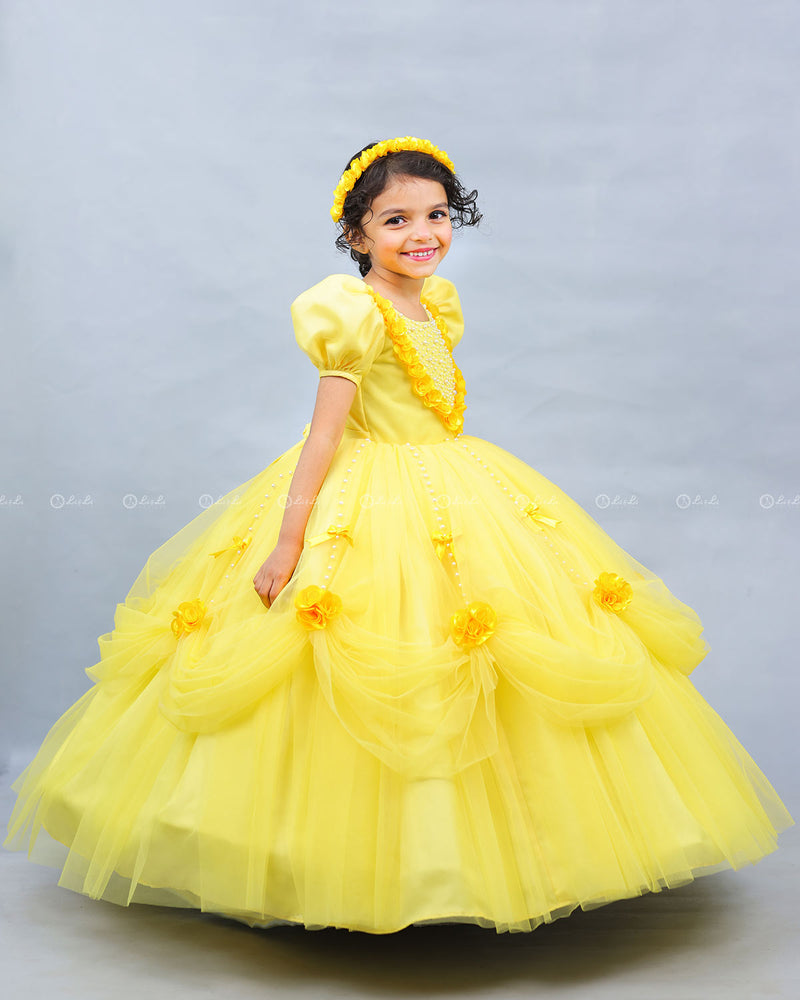 Light yellow Victorian Vintage Ball Gown