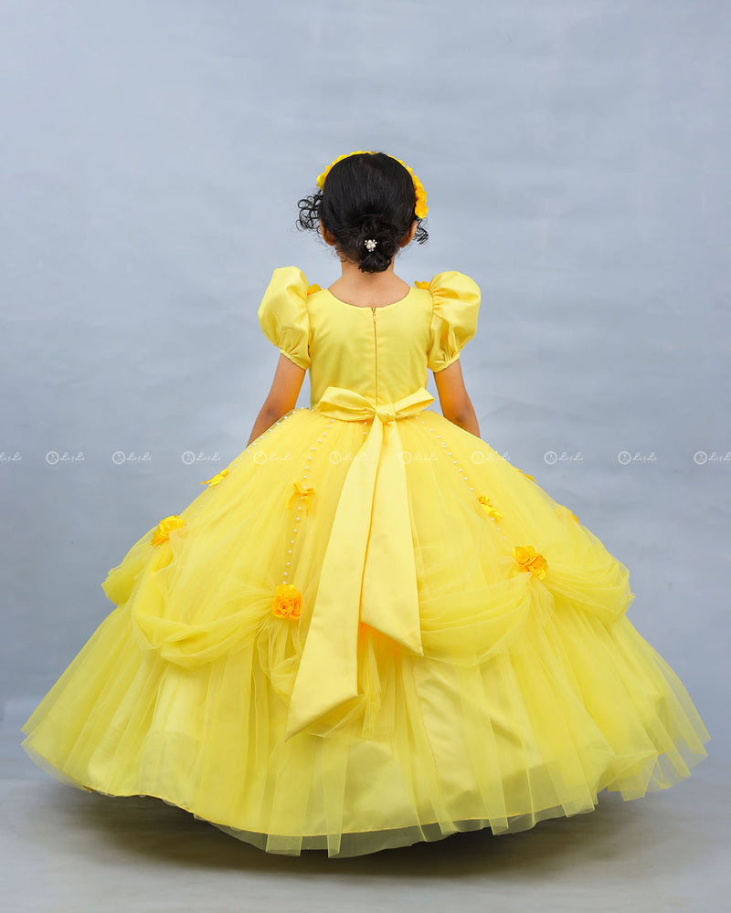 Light yellow Victorian Vintage Ball Gown