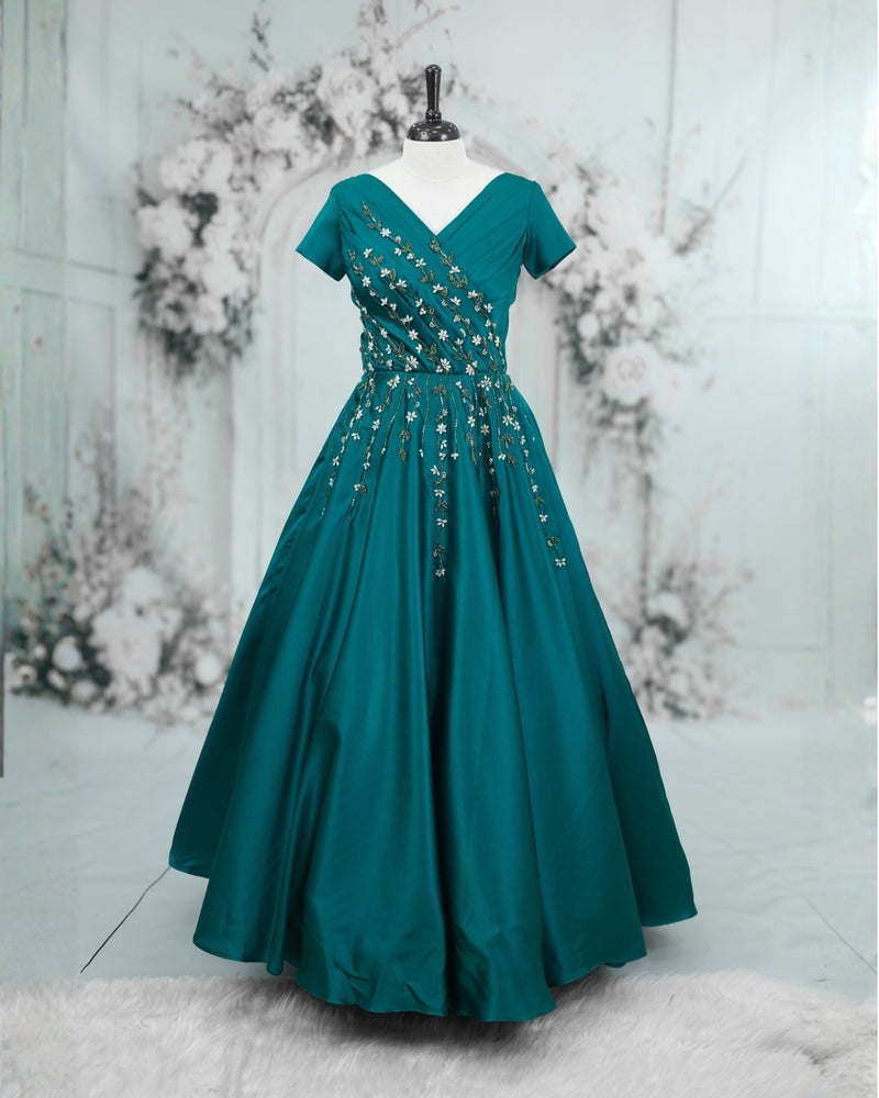 emerald blue bridesmaid dresses Color Dress Turquoise Peacock Color Bridesmaid Emerald Green Wedding Emerald Blue Color The Best Flowers to Presidents Day 25 Size:US XL Sweep Train Neckline