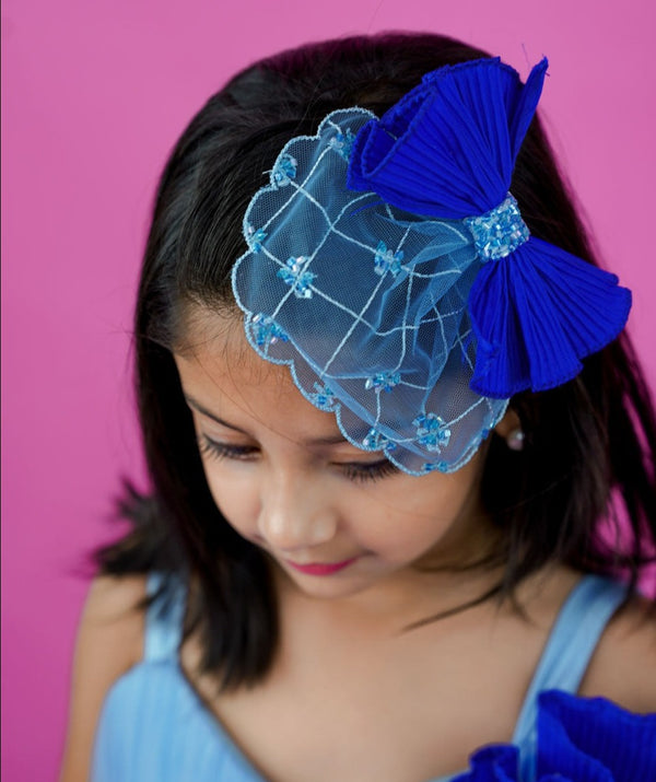 Bow Fascinator Hat With Birdcage Veil In Blue Color