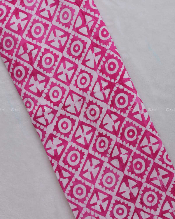 Pink and White Geometricl Print Cotton fabric