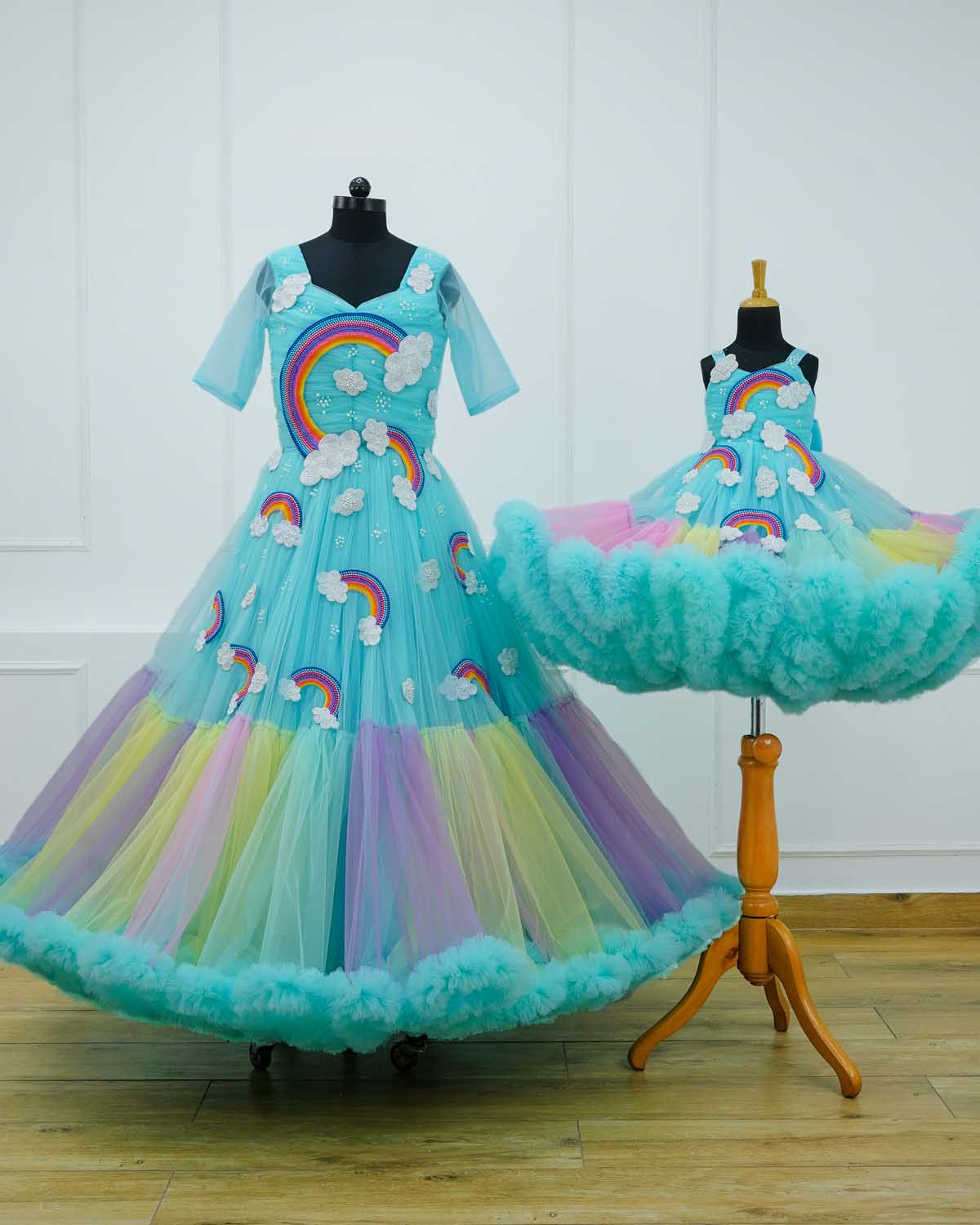 Mother Daughter Dresses for Birthday | Shop Frill Frock For Girls Online www.liandli.in Mother Daughter Dresses for Birthday | Shop Frill Frock For Girls Online www.liandli.in