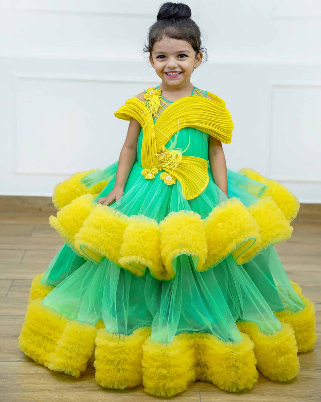 yellow and green dress combination Sharara Suit Dark Green And Yellow Combination Dress Zinc Yellow Green Semi-Stitched Georgette Sharara Suit