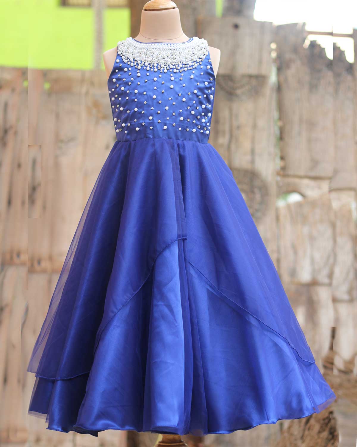 Scattered Navy Blue Gown | Designer Gown – www.liandli.in