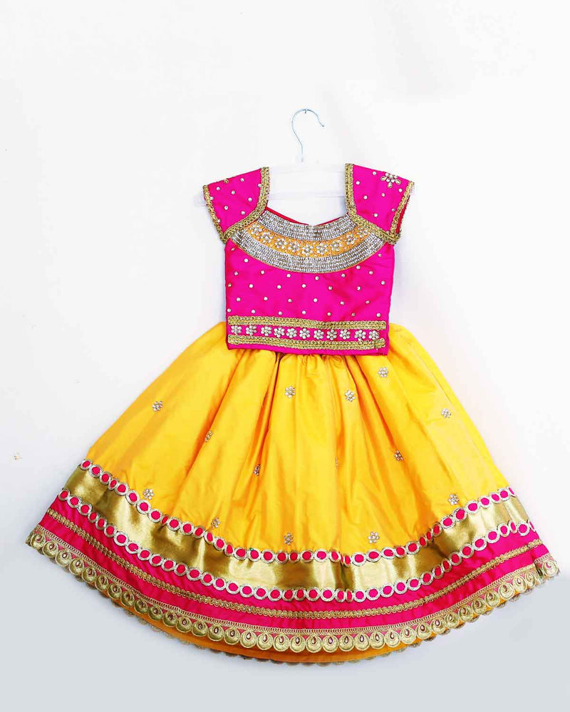 Traditional Skirt And Top online for kids 