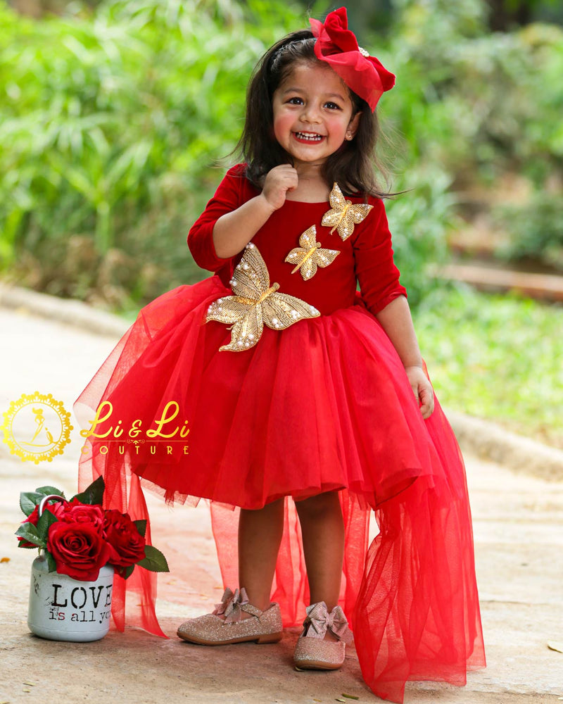 10 Most Attractive First Birthday Baby Girl Dresses for All Seasons